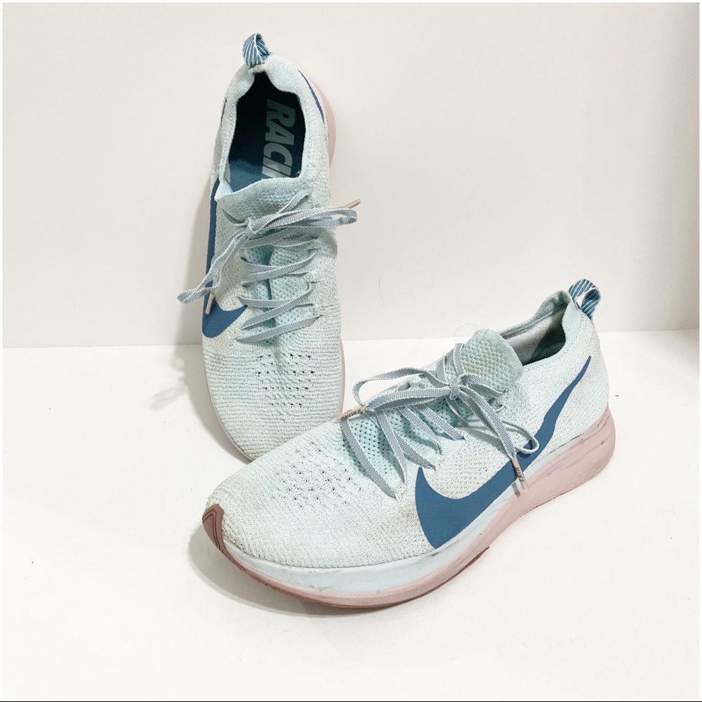 Nike Women’s Zoom Fly Flyknit Glacier Blue